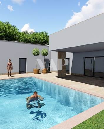 Terrain à vendre à Quarteira, projet clé en main pour une villa de 3+1 chambres