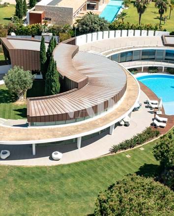 Villa med 5+1 sovrum till salu i Vilamoura, lyx med panoramautsikt över golfen