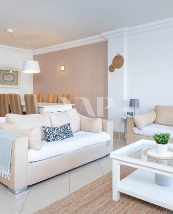 3-Schlafzimmer-Wohnung zu verkaufen in Vilamoura, eingefügt in private Wohnanlage