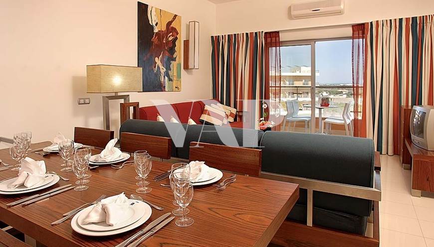 Apartamento de 1 dormitorio en venta en Albufeira, insertado en Desarrollo Turístico