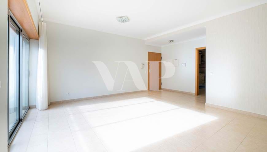 3 bedroom apartment with garage, Loulé