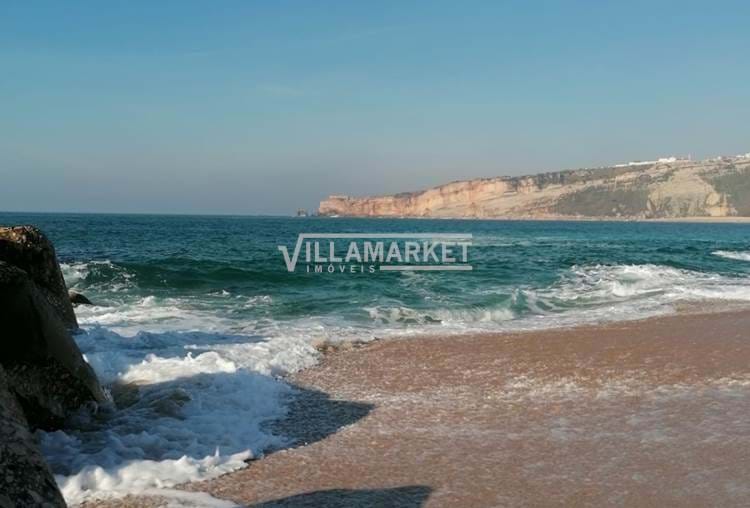 2 + 2 apartment with sea view in Nazaré