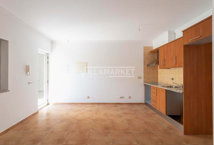 Appartamento T0 - 1 nuovo con 19 m2 di terrazza in ALGO