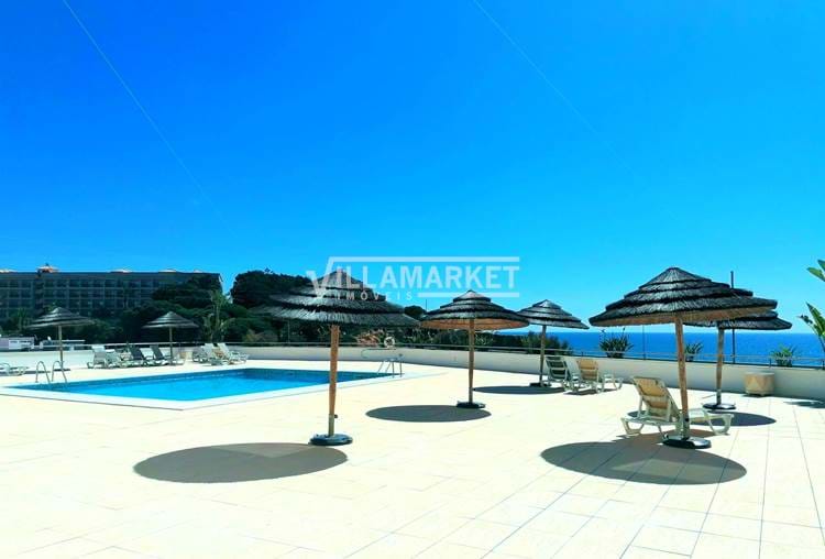 EXCLUSIVE APARTMENT T1 WITH TERRACE AND SEA VIEW ON THE BEACH OF OLHOS DE AGUA  