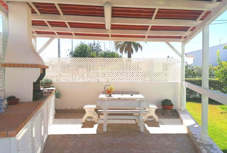 Esclusiva villa con 3 camere da letto con giardino, patio e barbecue ad Albufeira