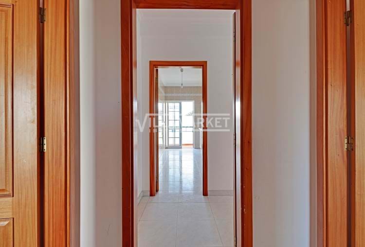 3 bedroom apartment with sea view located in the residential area of Mato Santo Espirito in Tavira 
