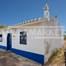 "The House of Happiness" is a Quintinha V2 +1 with 312 m2 of land located in The Catraia in TAVIRA