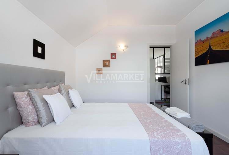Appartamento ristrutturato con 3 camere da letto situato nel centro di Albufeira, a pochi metri dalla spiaggia di Pescadores