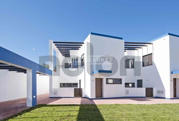 House T3 inserted in the condominium Cerca da Vinha located in Cercal do Alentejo
