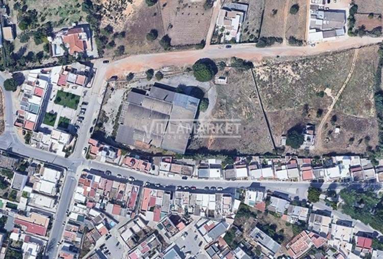 LAND WITH 9108 M2 IN OLHÃO WITH PIP FOR CONSTRUCTION OF PRIVATE CONDOMINIUM WITH 80 APARTMENTS