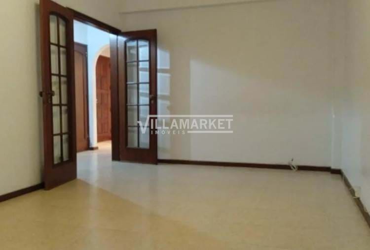 1 bedroom apartment with 78.77m2 and storage room located in Queluz