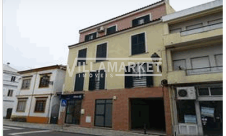 Commercial store of 90 m², located in Ponte de Sôr,