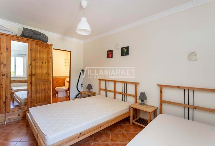 Appartamento con 2 camere da letto inserito nel prestigioso condominio con piscina Aldeamento do Moinho a Portici