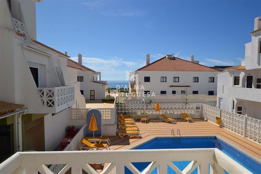 3 bedroom apartment with seaviews garage, swimming pool and levator