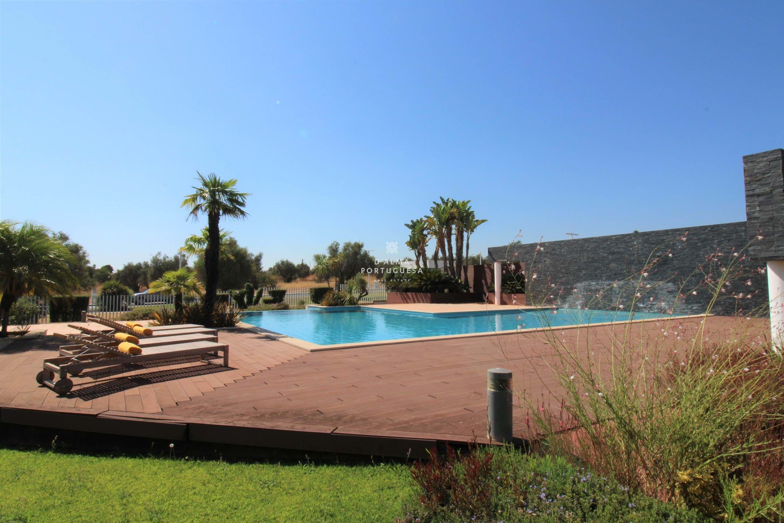 luxe villa, vilamoura vakantie, golf, strand, zwembad, tuin, privacy