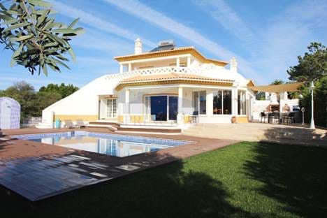 Spectacular 4 bedroom Villa with Swimming Pool in Sesmarias