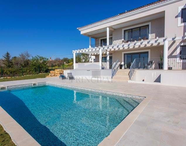 6 zimmer Smart Villa mit Pool, Panoramablick