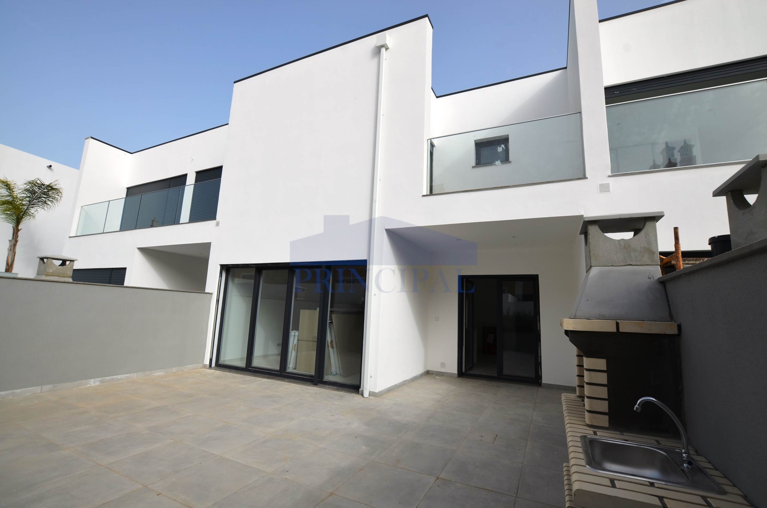 Modern Townhouses with 2+1 Bedrooms in Algoz