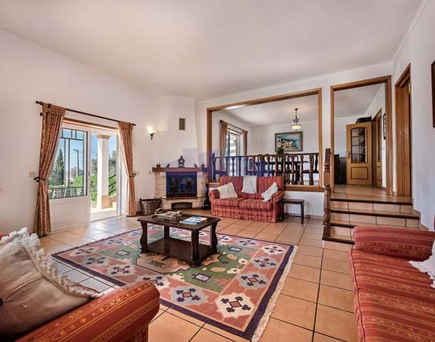 Outstanding 4 Bedroom Villa w/ Sea Views in Terras Novas, Albufeira