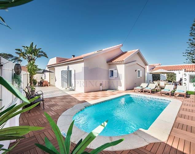 3 bedroom Villa with swimming pool and garage in Galé