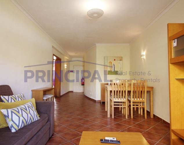 Apartamento T1 em Condomínio com Piscinas em Vale Parra, Albufeira