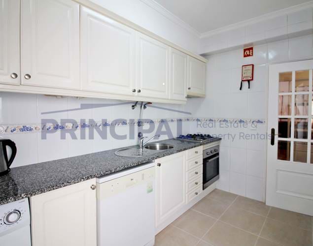 3 Bedroom Apartment with Garage, in the Historic center of Albufeira