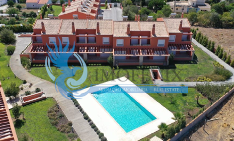 Townhouse   - Alcantarilha, Silves, for sale
