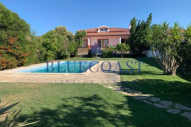 Superb fristående villa med 3 sovrum med pool i Quinta do Anjo 