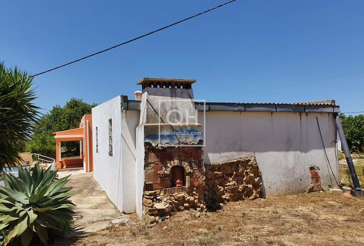 Projeto: Quinta com 2 casas e anexo com grande terreno de  3 ha perto de Luz de Tavira 