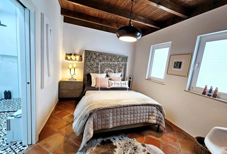 Stilvolle, kürzlich renovierte Villa mit 4 Schlafzimmern in der Nähe von São Bras de Alportel 