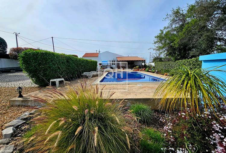 Charmante 4-Bett-Quinta mit Swimmingpool in der Nähe von São Bras de Alportel