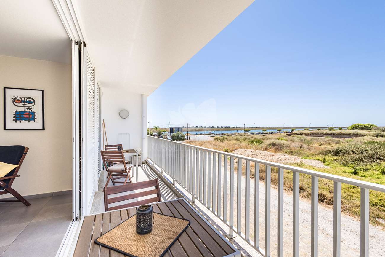 HOME2279A - Well presented 1 bedroom apartment with sea view & off street parking  in Santa Luzia near Tavira.