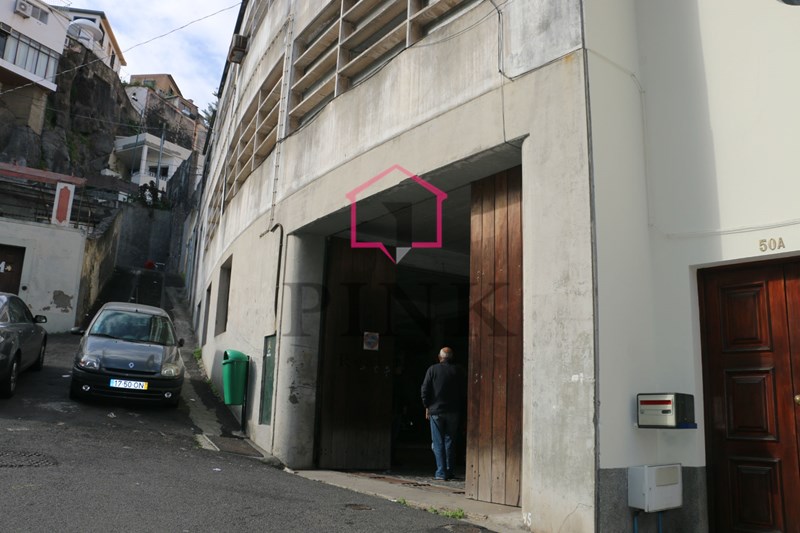 Edificio - São Pedro