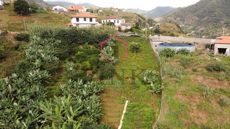 Plot of Land  with 600 m2 for sale - Porto da Cruz