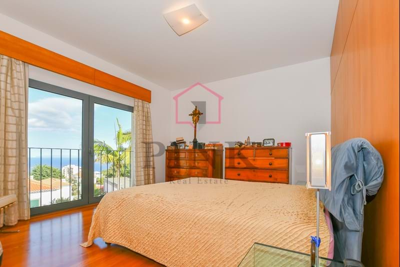 4 Bedroom Minimalist Villa | São Martinho, Funchal