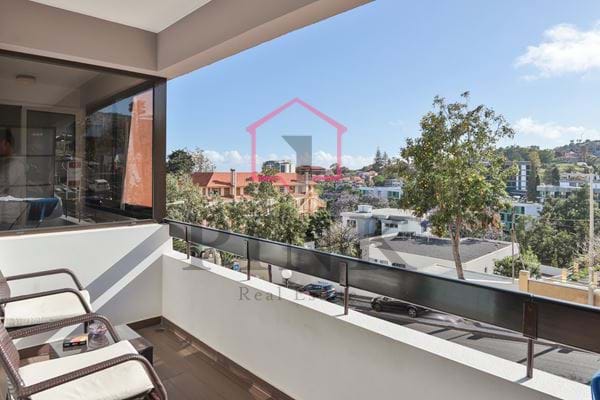 APPARTEMENT T3 - EXCELLENT EMPLACEMENT -FUNCHAL