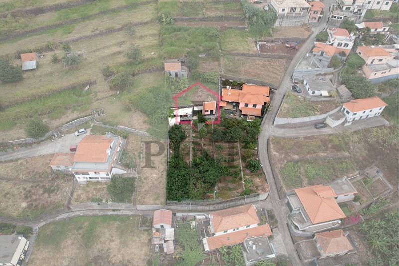 Haus T2 mit Grundstück 1210 m2