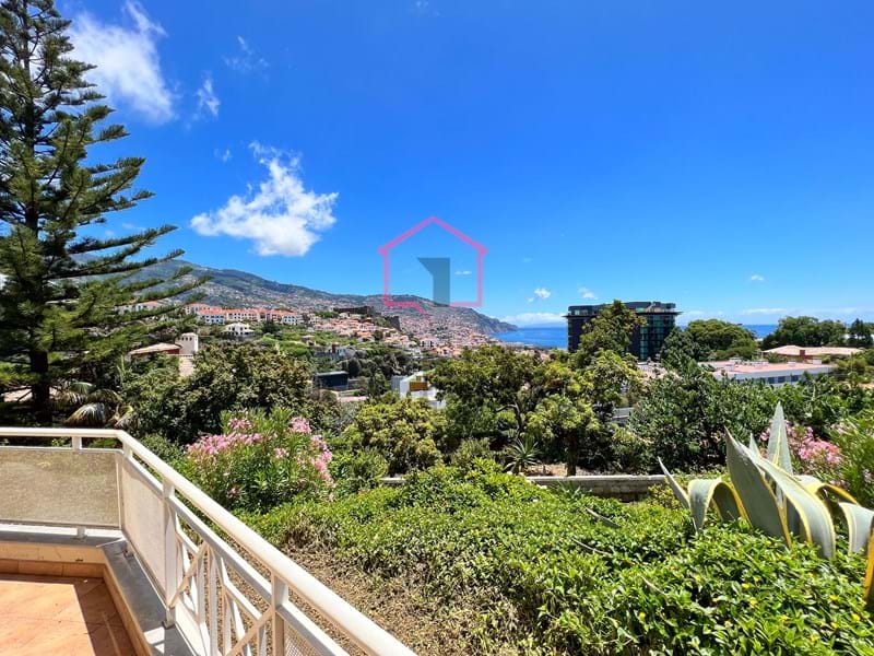 Apartamento - T3 - Funchal