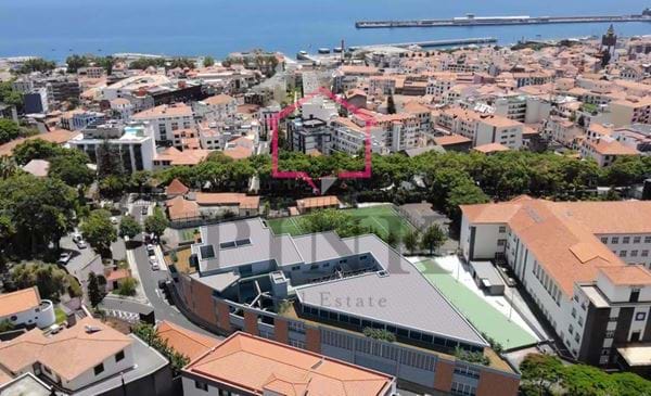 Wohnung - Maisonette mit 3 Schlafzimmern - Stadtzentrum von Funchal