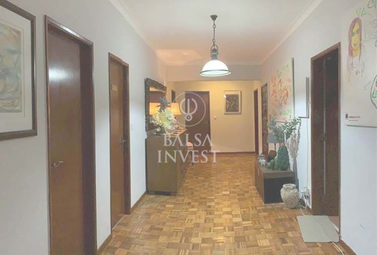 3 bedroom apartment with 148m2 in the center of TAVIRA