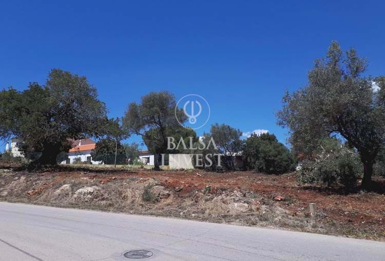 Terrain de 920 à Alcantarilha, Silves pour construction d'une villa individuelle