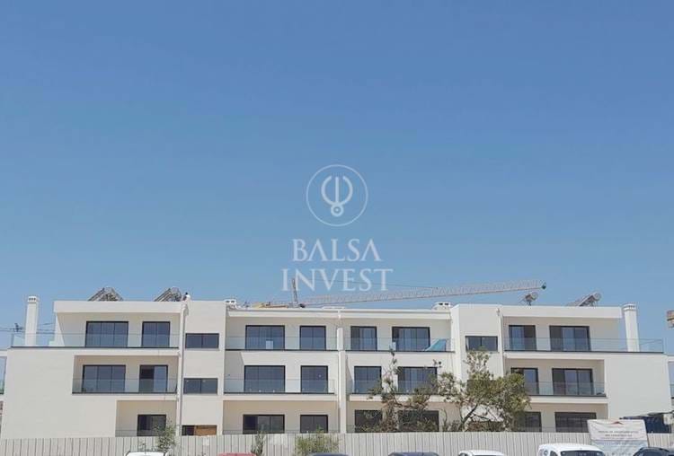 1+1-bedroom Apartment with 106 sqm and Swimming-Pool close the seaside of Cabanas de Tavira (Ground-Floor_D)