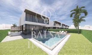 Modern 5 Bedrooms Villa with pool for sale in Faro (Lt.66)