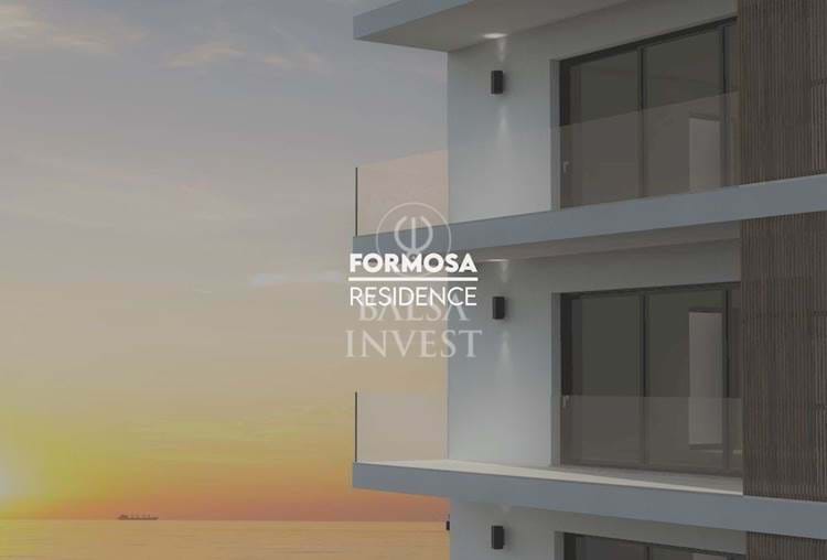 Apartamento T2 com 121 m2 próximo do mar à venda em Cabanas de Tavira (Bl. A - rés-do-chão -A)