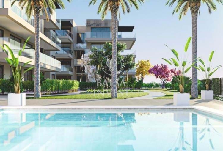 Apartamento T2 Duplex em construção com 211m2 com enorme jardim privativo a 800mts da Marina de Vilamoura (R/C - B)