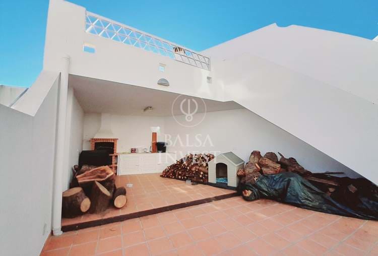 Fabuleuse villa de 5 chambres aux espaces généreux et pleine de raffinement à vendre à Tavira