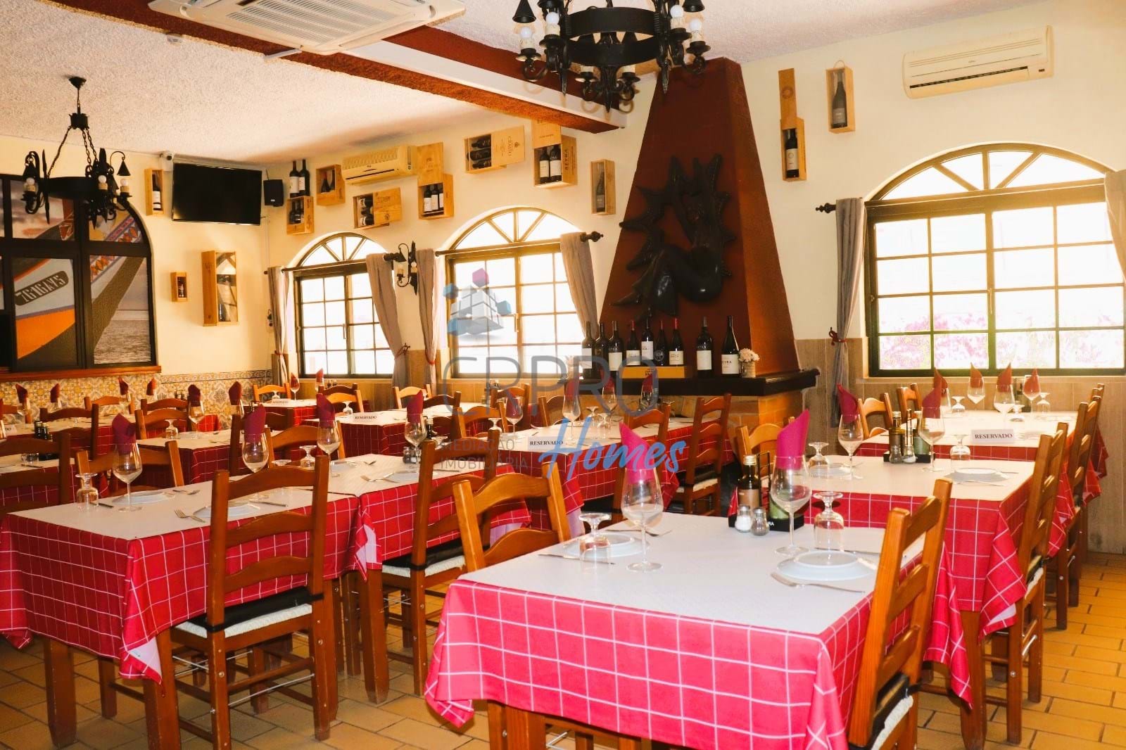 Fabulous restaurant for sale in Guia in Albufeira 