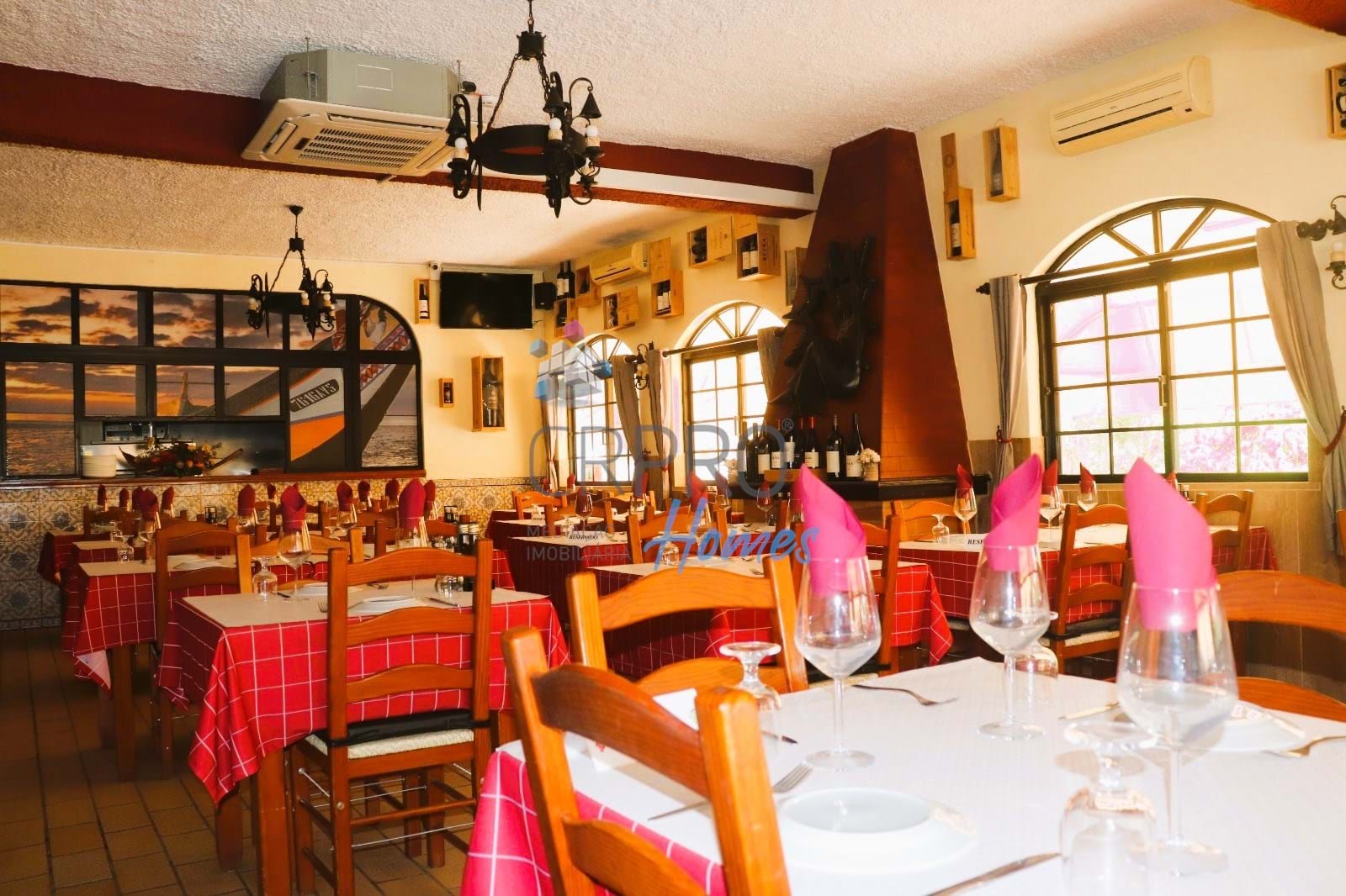Fabulous restaurant for sale in Guia in Albufeira 