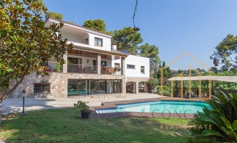 Casa - Castelldefels - En venda - 204