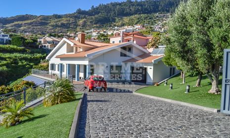 Einfamilienhaus Zu verkaufen Arco da Calheta Calheta Loreto